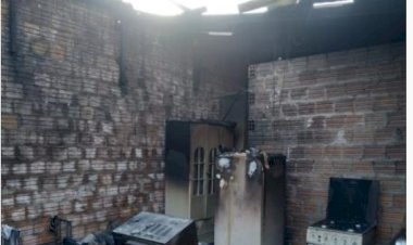 Incêndio em residência deixa mulher gravemente ferida em Guaíra