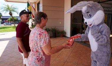 Ação de Páscoa em Mercedes amplia alcance com entrega descentralizada a idosos