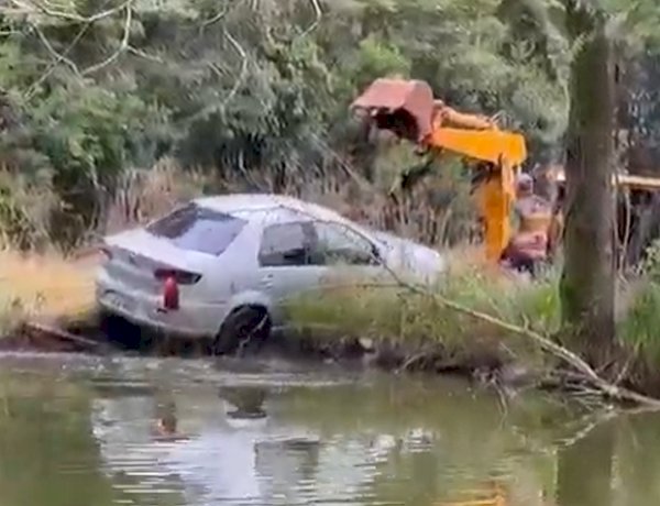 PRF apreende agrotóxicos após dupla de menores 