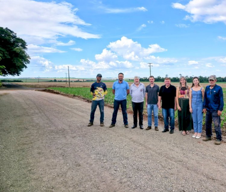 Prefeitura de Nova Santa Rosa atende demanda histórica da comunidade escolar de Alto Santa Fé com abertura de nova rua