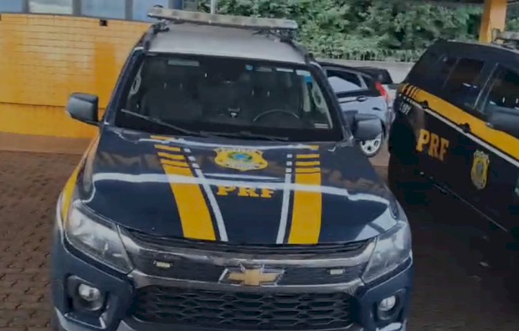 PRF apreende medicamentos estrangeiros e bloqueador de sinal na BR-277, em Cascavel