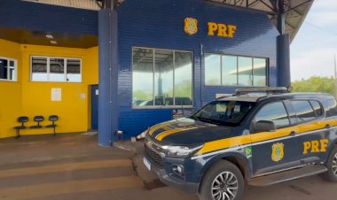 Motorista é preso por embriaguez após ser encontrado dormindo no volante na BR-163