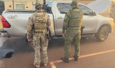 BPFRON e PF recuperam Hilux furtada e prendem motorista em área rural de Mercedes