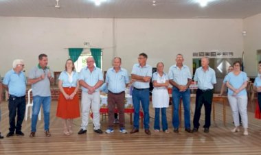 Clubes de idosos de Marechal Cândido Rondon encerram atividades de 2025 com confraternizações