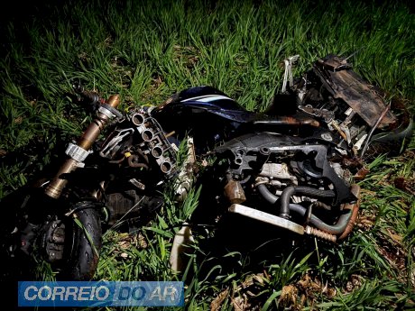 Acidente proximo  de Vila Candeia deixa  motociclista gravemente ferido