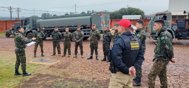 Polícia Rodoviária Estadual apoia deslocamento de comboio militar durante a Operação Paraná IV