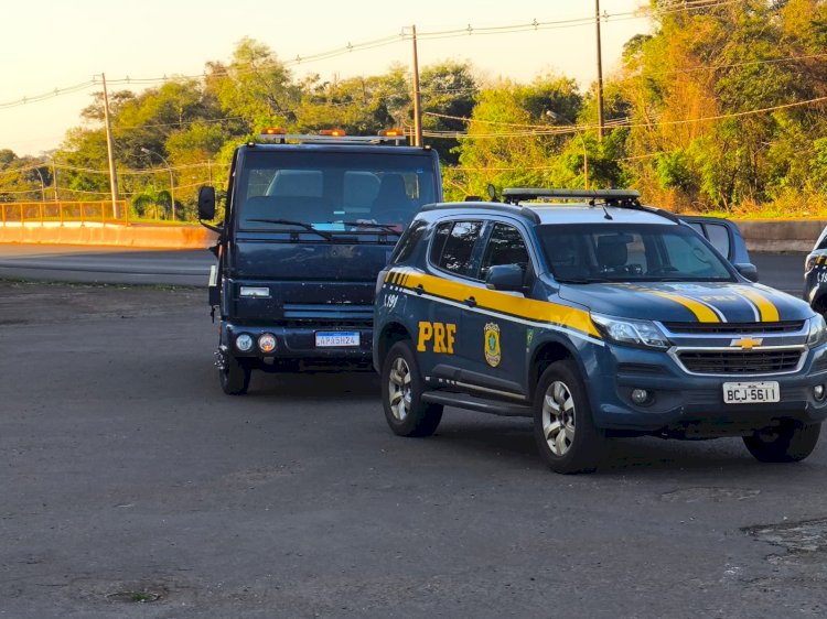 PRF realiza operação de fiscalização na BR-163 em Marechal Cândido Rondon e apreende veículos irregulares