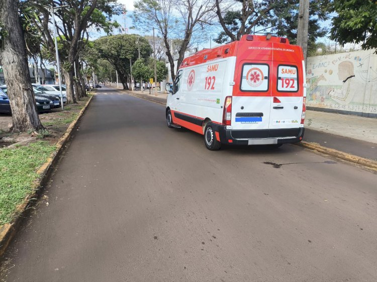 Ciclista sofre ferimentos leves em acidente no centro de Marechal Rondon