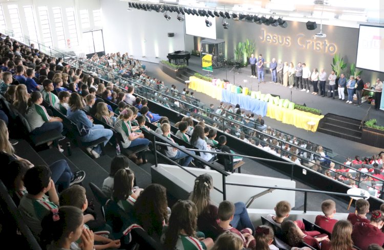 Formatura do projeto “Justiça e Cidadania Também se Aprende na Escola” reúne autoridades e estudantes em Marechal Rondon