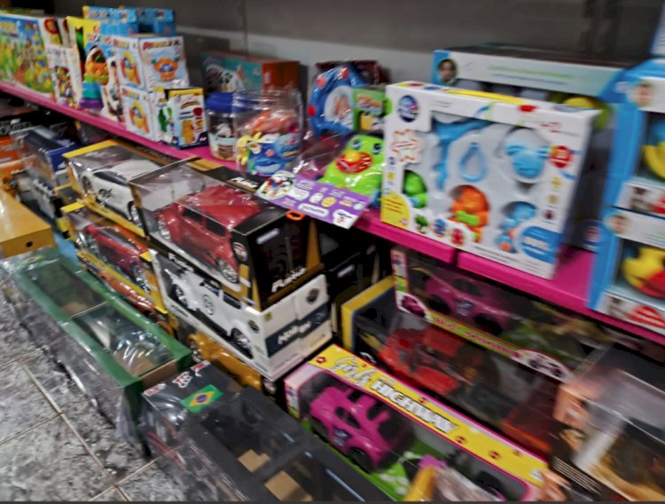 DIA DAS CRIANÇAS: ótica Davisão  com 50