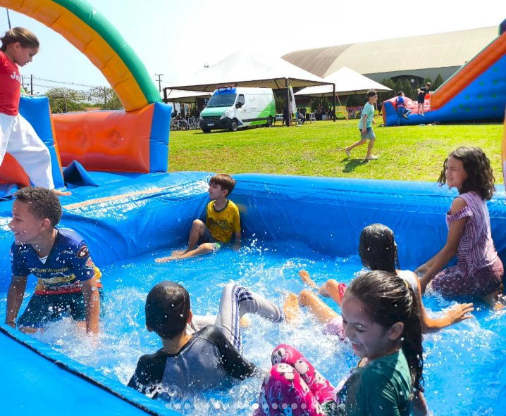 Dia das crianças  teve comemorações ontem dentro do projeto agita Rondon