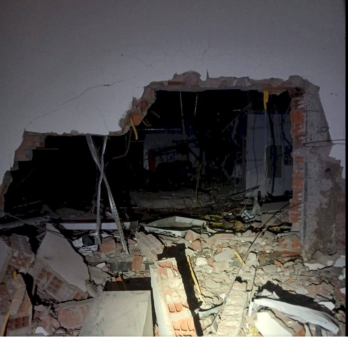 ATENÇÃO: Grupo armado explode agência do Banco Itaú em Katueté, no Paraguai