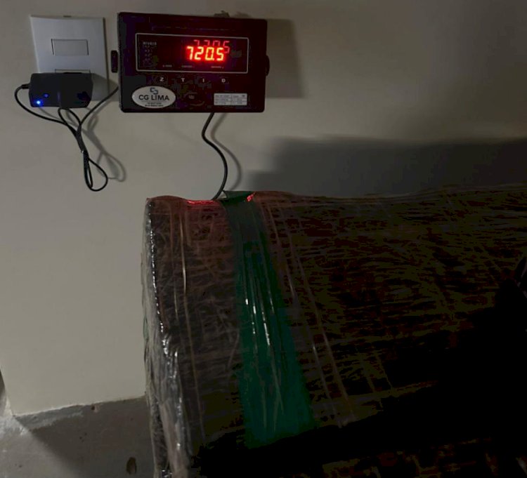 BPFRON e Polícia Federal apreendem mais de 700 quilos de maconha em Guaíra