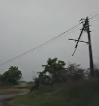 Tornado provoca pânico e causa estragos em Santa Rosa del Monday, no Paraguai